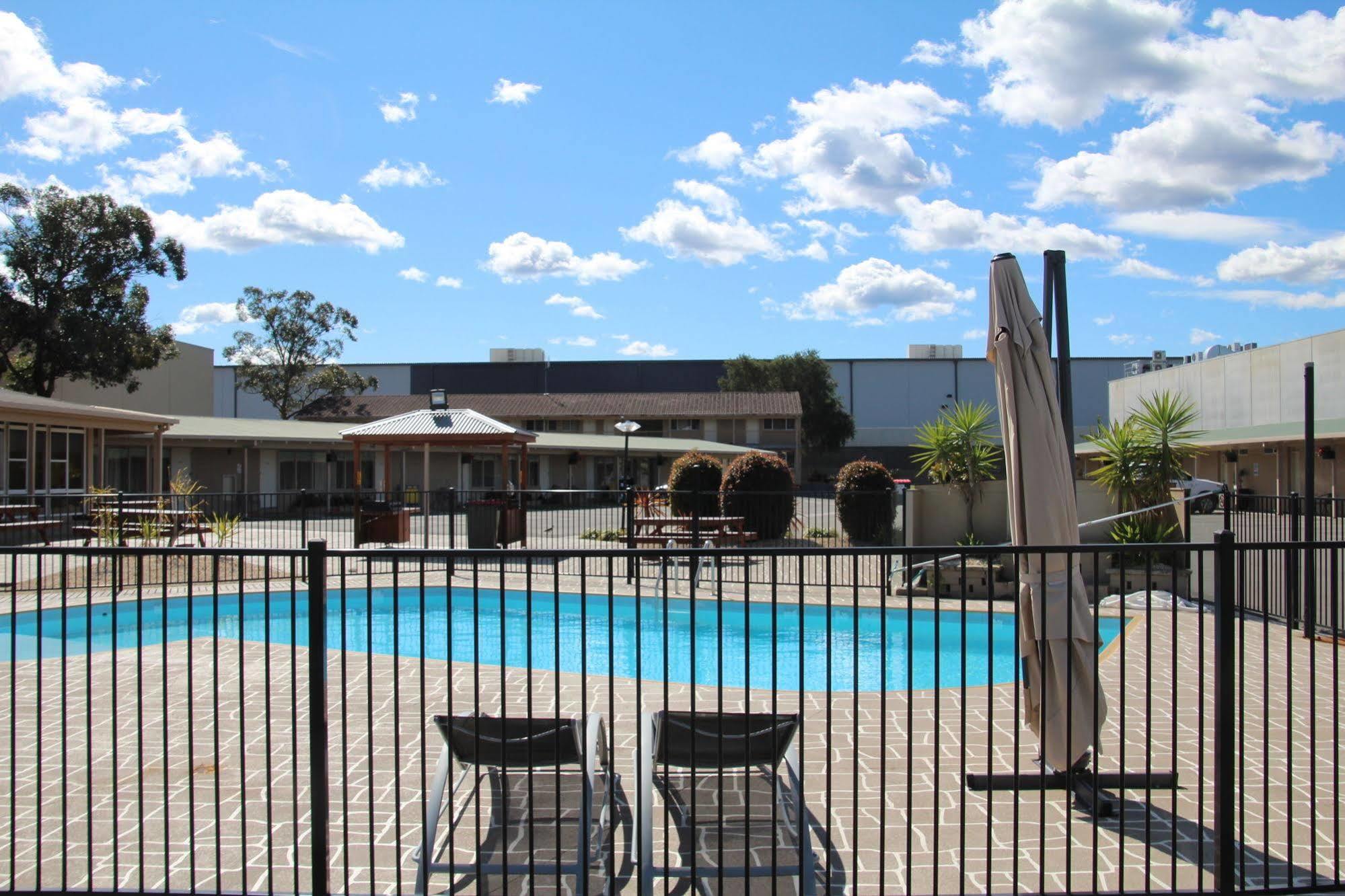 Ashwood Motel Gosford Bagian luar foto
